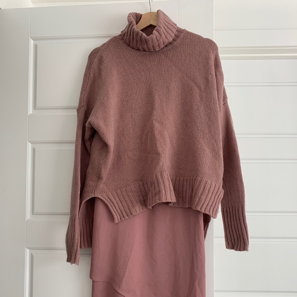 BCBG turtleneck dress 2 pieces size XS - Picture 5 of 7